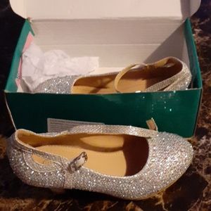 Kids shoes